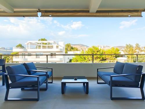 High-End Living in Voula Center
