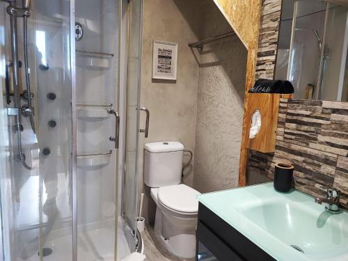 Holiday Home Rubin Charme Häuser 7 by Interhome