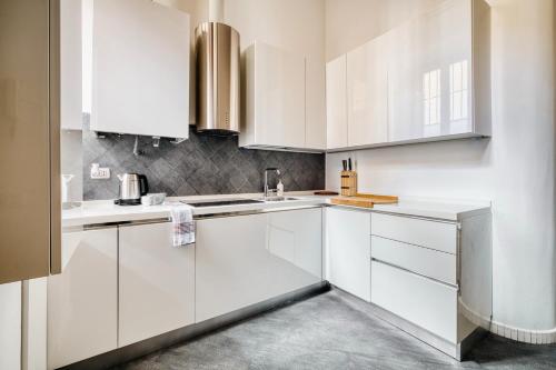 Spacious Renovated Loft - CityLife and Sempione