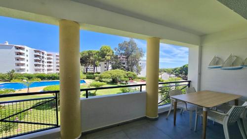 Milanna Apartment, Topazio by cleverdetails in Vilamoura