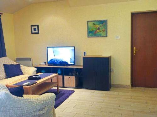 Apartment Valerija-1 by Interhome