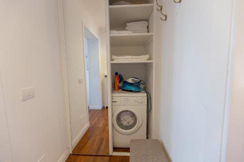 GuestHost - Termini Classy Apartment with Terrace