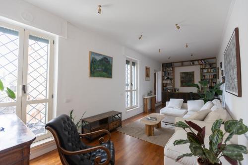 GuestHost - Termini Classy Apartment with Terrace