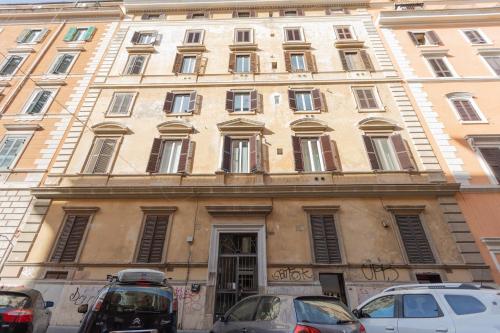 GuestHost - Termini Classy Apartment with Terrace