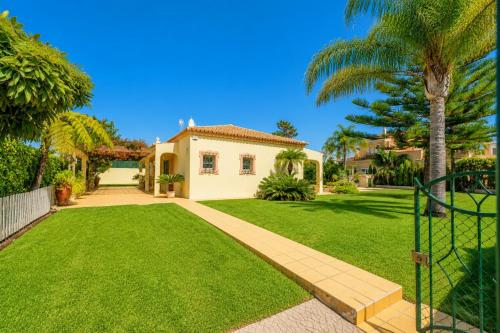 Villa Green Palms
