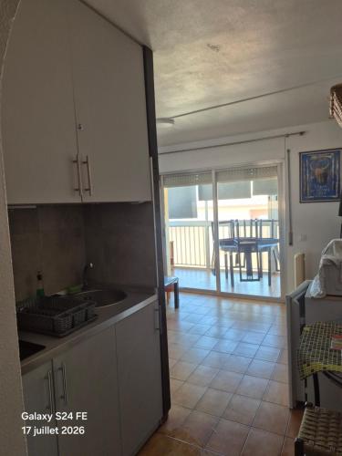 Appartement calme sans vis a vis 5 mn a pied plage