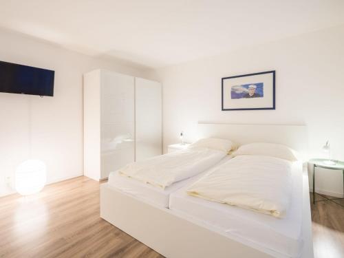 Apartment Val Signina 2-9 by Interhome