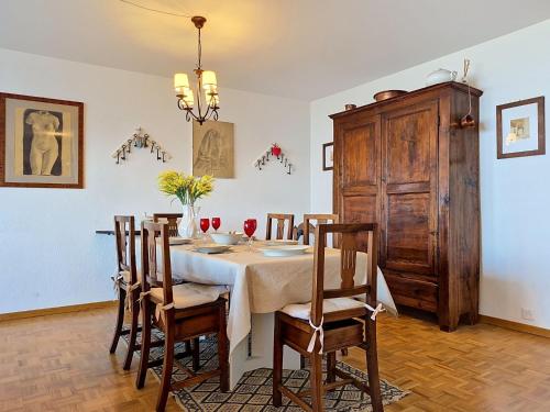 Apartment Cransalpin Apt- 25 - Secteur 1 by Interhome