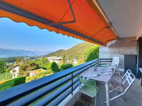 Apartment Cransalpin Apt- 25 - Secteur 1 by Interhome