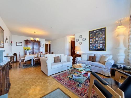 Apartment Cransalpin Apt- 25 - Secteur 1 by Interhome