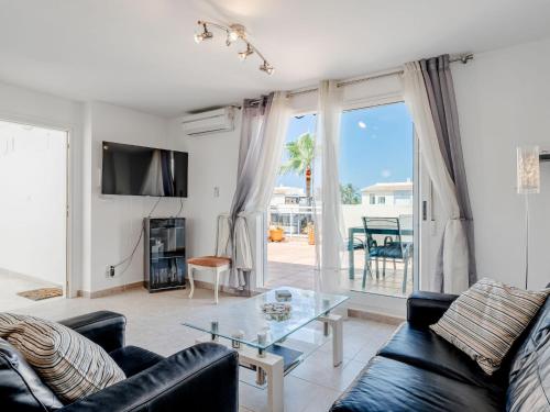 Apartment Jardines de Dénia III-6 by Interhome