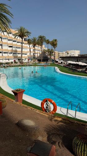 Yumbo 5 min Studio con Piscina Cerca de la Playa