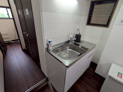 Oizumigakuen Hostel-Entire House
