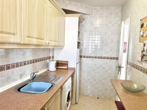Apartamento en primera linea playa Arenal con 2 dormitorios