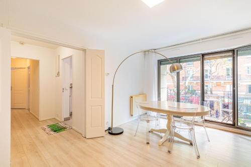 GuestReady - Bright stay in the 17th arr.