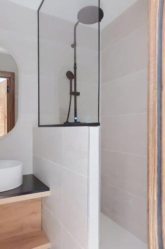 Apartment Le Bec Rouge - Le Lac-12 by Interhome