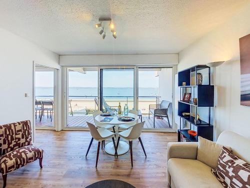 Apartment Joigny by Interhome