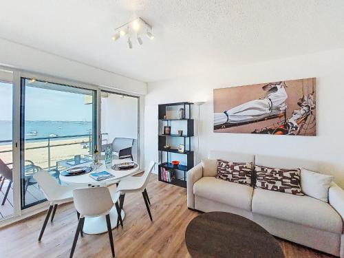 Apartment Joigny by Interhome