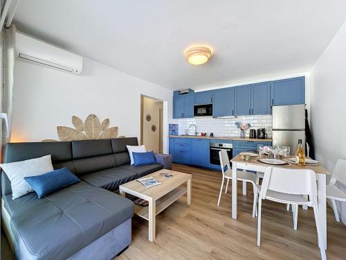 Apartment Le Golfe Vermeil-2 by Interhome