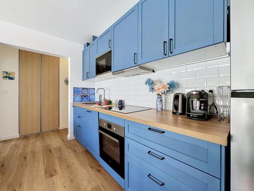 Apartment Le Golfe Vermeil-2 by Interhome