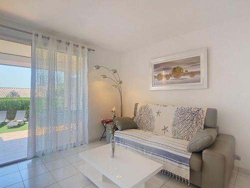 Studio Les Coteaux de la Nartelle-36 by Interhome