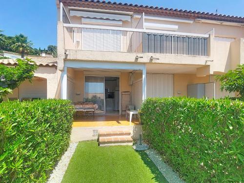 Studio Les Coteaux de la Nartelle-36 by Interhome