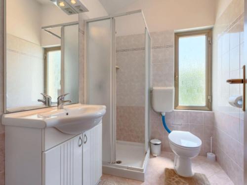 Apartment Pied-A-Terre-3 by Interhome
