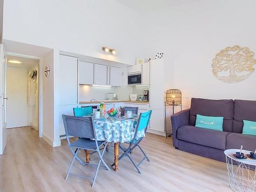 Apartment Les Embruns-6 by Interhome