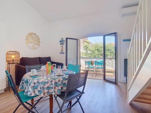 Apartment Les Embruns-6 by Interhome
