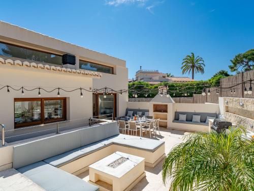 Villa Bartok by Interhome