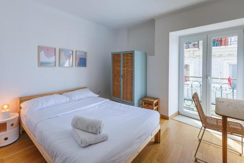 2-bed apt with cozy private terrace at Intendente