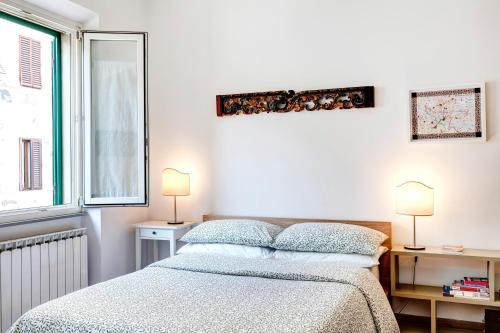 Love Nest, Studio Apartment, 5 min Walk to Florence Central Rail Station SMN