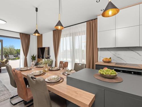 Holiday Home Villa Angelus by Interhome