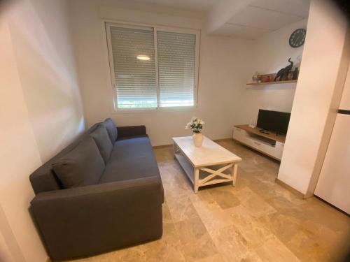 Apartamento con parking cerca de Puerto Marina photo 7