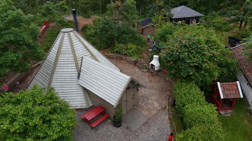 an overhead view of a small house with a roof at Vaicay Garden Resort in Arendal