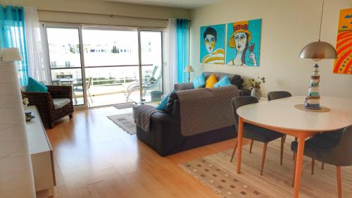 Marina Retreat - An exquisite 2 bedroom apartment on the Lagos Marina