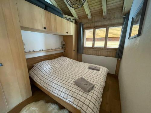 Magnifique appartement 4 pièces et demi, mansardé, avec vue, à Veysonnaz