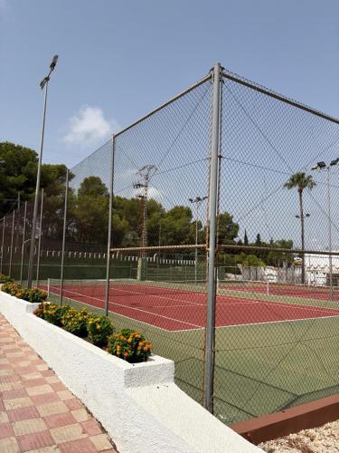 Apartamento con 2 Habitaciones, Coqueto, Acogedor en Calablanca