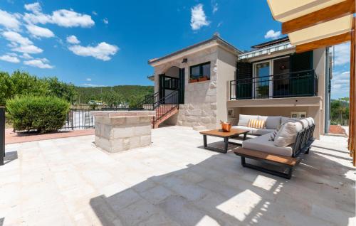Gorgeous Home In Trogir