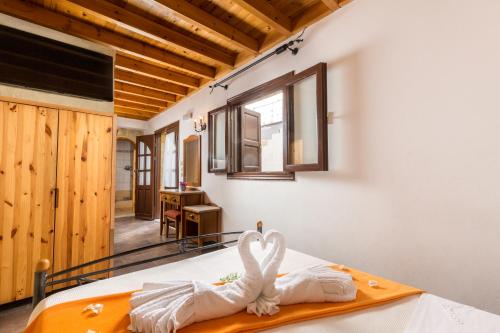 Camelot Traditional & Classic Hotel