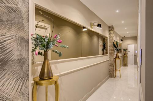 Gallery image of Charme Spagna Boutique Hotel in Rome