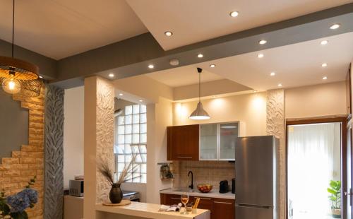 Central Serenity Bright 2BR Retreat