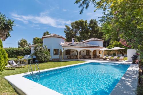 Casa Hero
