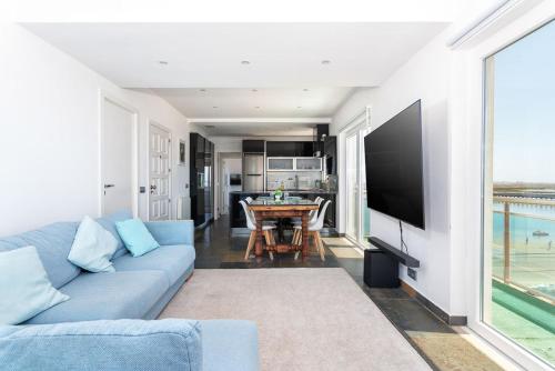 Blife Charlya private apartment at Faro beach
