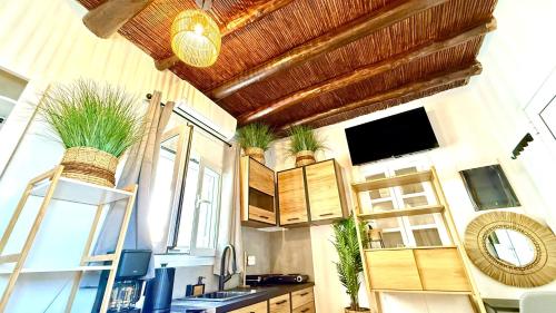 Naousaki Premium Studios 1