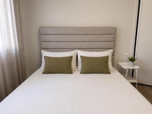Big Studio with Kitchen near Ladadika