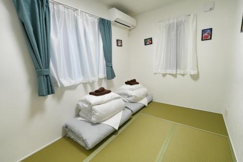 XQC2253 Brand New Private House Steps from Asakusa