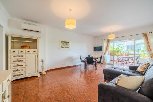 1 Bed Apartment in Vilamoura, 1 km to Beach