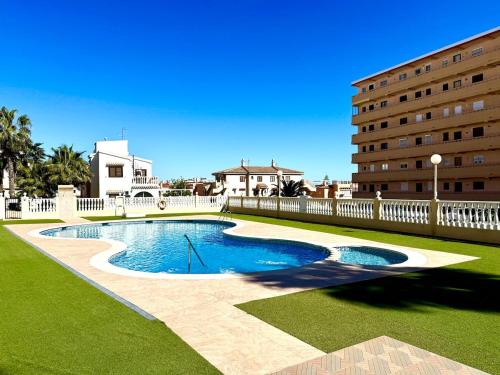 Rooftop Escape-Sea View Retreat, Torrevieja