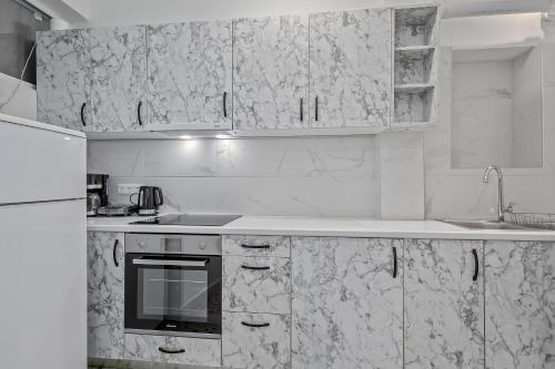 Athens Plaka Family Suites